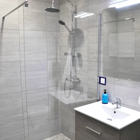 One Bedroom With Wifi At 3 Km Away From The Beach Appartamento Portimão