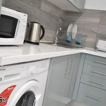 아파트 One Bedroom With Wifi At 3 Km Away From The Beach